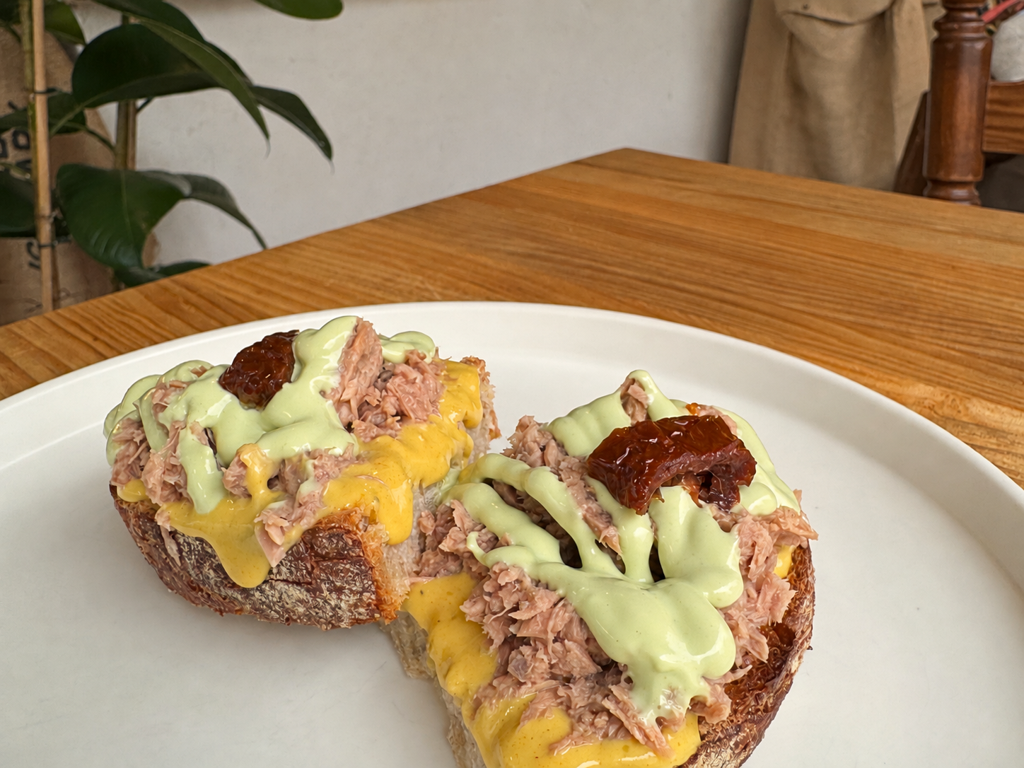 Tosta Wasabi-Tuna